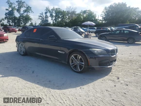 ✅ 2011 BMW 7 Series 750Li • VIN: WBAKB8C52BCY65687 • Lot: 52441335. Listed on Copart with Not provided. Free auction sales archive from the USA and detailed vehicle history report at DreamBid. Image 4.