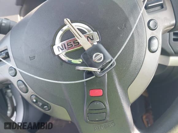 ✅ 2010 Nissan Sentra SR • VIN: 3N1AB6AP7AL637696 • Лот: 43013315. Опубликован ранее на IAAI с пробегом 163 382 миль. Бесплатный доступ к архиву аукционных продаж из США и подробный отчёт об истории автомобиля на DreamBid. Изображение 11.