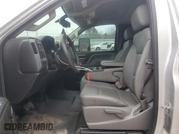 ✅ 2017 Chevrolet Silverado 2500HD Work Truck • VIN: 1GC0CUEGXHZ223836 • Lot: 44817605. Listed on Copart with 78,322 mi. Free auction sales archive from the USA and detailed vehicle history report at DreamBid. Image 7.