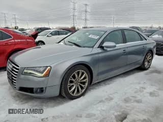 ✅ 2013 Audi A8 3.0L • VIN: WAURGAFDXDN021124 • Лот: 96226395. Опубликован ранее на Copart с пробегом 195 385 миль. Бесплатный доступ к архиву аукционных продаж из США и подробный отчёт об истории автомобиля на DreamBid. Изображение 1.