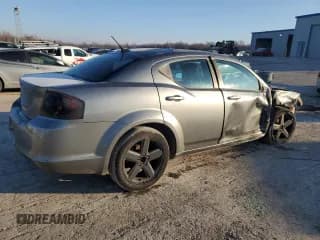✅ 2013 Dodge Avenger SE • VIN: 1C3CDZAB4DN681587 • Лот: 88103125. Опубликован ранее на Copart с пробегом 143 715 миль. Бесплатный доступ к архиву аукционных продаж из США и подробный отчёт об истории автомобиля на DreamBid. Изображение 3.