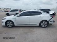 ✅ 2016 Kia Optima EX • VIN: KNAGN4AD0G5098532 • Lot: 42535769. Listed on IAAI with 151,210 mi. Free auction sales archive from the USA and detailed vehicle history report at DreamBid. Image 15.