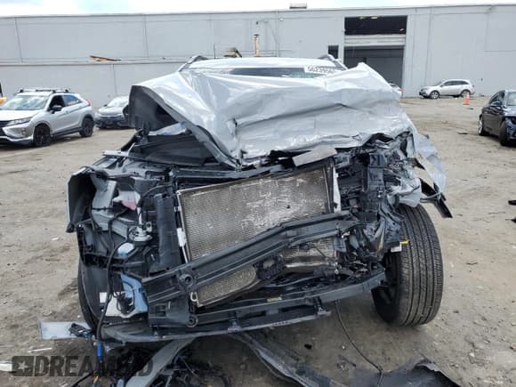 ✅ 2024 Kia Telluride SX Prestige X-Line • VIN: 5XYP5DGC3RG440826 • Lot: 56239565. Wystawiony na Copart z przebiegiem 22 685 mil. Bezpłatny archiwum sprzedaży aukcyjnych z USA i szczegółowy raport historii pojazdu na DreamBid. Zdjęcie 5.