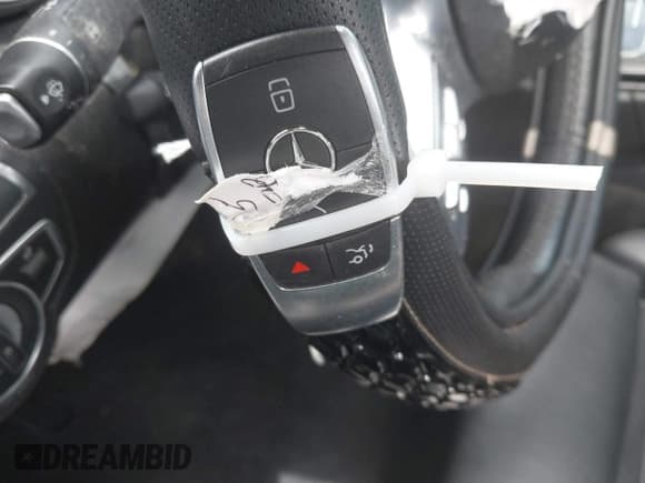 ✅ 2019 Mercedes-Benz C 43 AMG • VIN: 55SWF6EB9KU292191 • Lot: 42231741. Listed on IAAI with 80,572 mi. Free auction sales archive from the USA and detailed vehicle history report at DreamBid. Image 11.