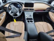 ✅ 2023 Hyundai Santa Fe Calligraphy • VIN: 5NMS5DAL1PH621316 • Лот: 84784355. Опубликован ранее на Copart с пробегом 1 677 миль. Бесплатный доступ к архиву аукционных продаж из США и подробный отчёт об истории автомобиля на DreamBid. Изображение 8.