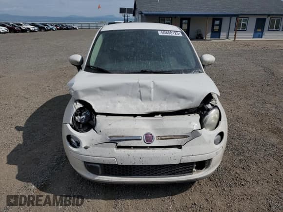 ✅ 2015 FIAT 500 Pop • VIN: 3C3CFFAR2FT501533 • Lot: 60688125. Listed on Copart with 102,188 mi. Free auction sales archive from the USA and detailed vehicle history report at DreamBid. Image 5.