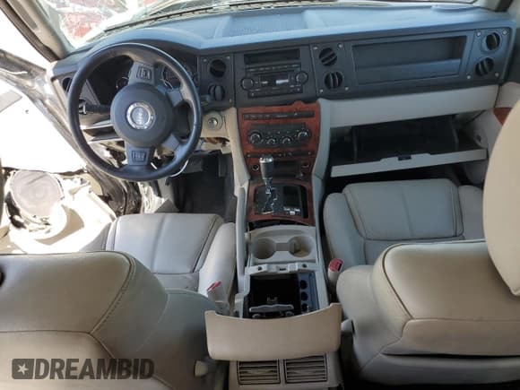 ✅ 2007 Jeep Commander Limited • VIN: 1J8HG58277C530114 • Lot: 54209465. Wystawiony na Copart z przebiegiem Nie podano. Bezpłatny archiwum sprzedaży aukcyjnych z USA i szczegółowy raport historii pojazdu na DreamBid. Zdjęcie 8.