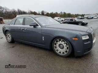 ✅ 2013 Rolls-Royce Ghost • VIN: SCA664S53DUX51866 • Lot: 42386525. Wystawiony na Copart z przebiegiem 91 941 mil. Bezpłatny archiwum sprzedaży aukcyjnych z USA i szczegółowy raport historii pojazdu na DreamBid. Zdjęcie 4.