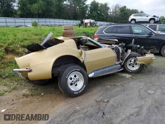 ✅ 1969 Chevrolet Corvette • VIN: 194379S730210 • Лот: 62828065. Опубликован ранее на Copart с пробегом 49 077 миль. Бесплатный доступ к архиву аукционных продаж из США и подробный отчёт об истории автомобиля на DreamBid. Изображение 3.