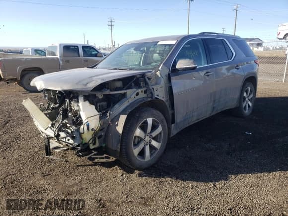 ✅ 2018 Chevrolet Traverse LT • VIN: 1GNEVHKW4JJ131782 • Lot: 46813984. Wystawiony na Copart z przebiegiem 94 668 mil. Bezpłatny archiwum sprzedaży aukcyjnych z USA i szczegółowy raport historii pojazdu na DreamBid. Zdjęcie 1.
