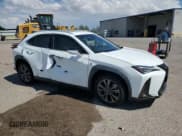 ✅ 2019 Lexus UX 200 • VIN: JTHY3JBH3K2005167 • Lot: 70430185. Listed on Copart with 32,489 mi. Free auction sales archive from the USA and detailed vehicle history report at DreamBid. Image 4.