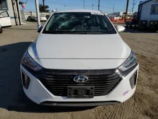 ✅ 2019 Hyundai Ioniq • VIN: KMHC65LD9KU126081 • Lot: 78950164. Wystawiony na Copart z przebiegiem 173 710 mil. Bezpłatny archiwum sprzedaży aukcyjnych z USA i szczegółowy raport historii pojazdu na DreamBid. Zdjęcie 5.
