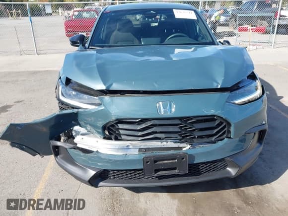 ✅ 2024 Honda HR-V Sport • VIN: 3CZRZ1H57RM745447 • Lot: 43635544. Listed on IAAI with 15,884 mi. Free auction sales archive from the USA and detailed vehicle history report at DreamBid. Image 6.