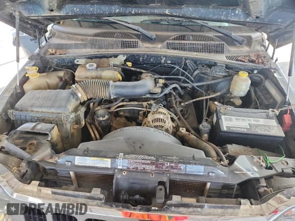 ✅ 2005 Jeep Liberty Limited • VIN: 1J4GL58K05W507424 • Лот: 68682385. Опубликован ранее на Copart с пробегом 133 011 миль. Бесплатный доступ к архиву аукционных продаж из США и подробный отчёт об истории автомобиля на DreamBid. Изображение 12.