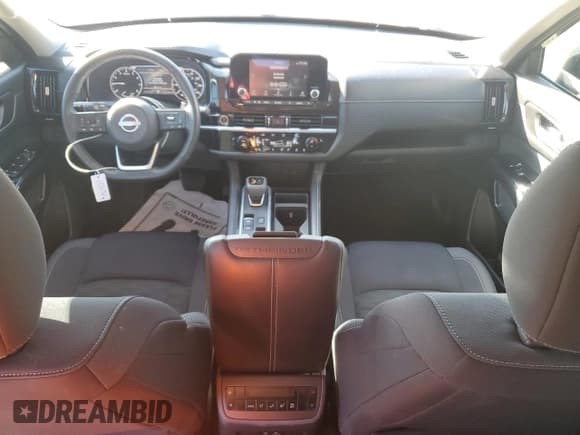 ✅ 2022 Nissan Pathfinder SV • VIN: 5N1DR3BA8NC248562 • Lot: 91609365. Listed on Copart with 31,772 mi. Free auction sales archive from the USA and detailed vehicle history report at DreamBid. Image 8.