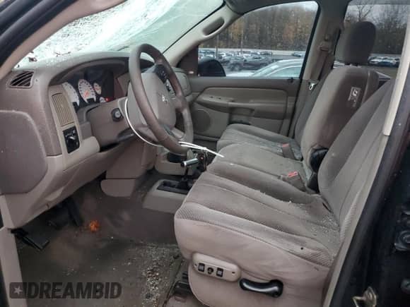 2004 Dodge 1500 SLT z VIN 1D7HU18D54J221684, wystawiony jako Copart lot #87423215 z przebiegiem Nie podano mil oraz Szkoda całkowita • Salvage title. Historia ofert i sprzedaży dostępna na DreamBid. Obrazek 7.