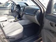 ✅ 2009 Hyundai Santa Fe GL • VIN: 5NMSG73E79H263961 • Lot: 41419880. Listed on IAAI with 165,964 mi. Free auction sales archive from the USA and detailed vehicle history report at DreamBid. Image 5.