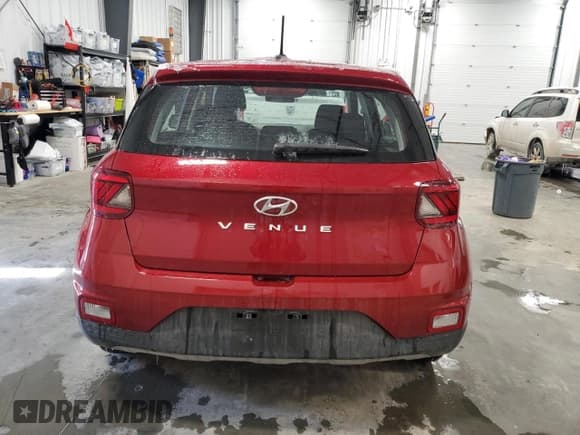 ✅ 2024 Hyundai Venue Essential • VIN: KMHRB8A33RU342021 • Lot: 43207795. Listed on Copart with 2,355 mi. Free auction sales archive from the USA and detailed vehicle history report at DreamBid. Image 6.