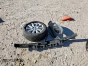 ✅ 2014 Toyota Sienna LE • VIN: 5TDJK3DC3ES080628 • Lot: 90848915. Listed on Copart with 134,900 mi. Free auction sales archive from the USA and detailed vehicle history report at DreamBid. Image 13.