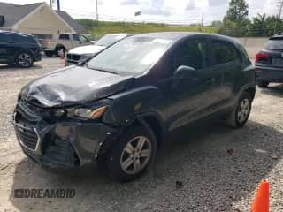 2019 Chevrolet Trax LS with VIN 3GNCJNSB5KL162175, listed as a Copart auction lot 62055785 with 90,872 mi miles and Salvage title. Bid and sale history available at DreamBid. Image 1.