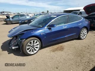 ✅ 2018 Tesla Model 3 Long Range Battery • VIN: 5YJ3E1EB9JF091996 • Lot: 81688915. Wystawiony na Copart z przebiegiem 134 299 mil. Bezpłatny archiwum sprzedaży aukcyjnych z USA i szczegółowy raport historii pojazdu na DreamBid. Zdjęcie 1.