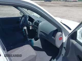 2004 Hyundai Accent GL с VIN KMHCG45C54U568919, выставлен на аукционе IAAI как лот 42515605 с пробегом 108 558 миль миль и . История ставок и продаж доступна на DreamBid. Изображение 5.