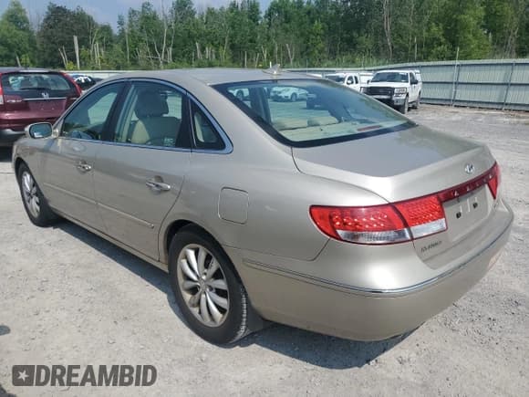 ✅ 2009 Hyundai Azera Limited • VIN: KMHFC46F59A342261 • Lot: 65053285. Listed on Copart with 73,410 mi. Free auction sales archive from the USA and detailed vehicle history report at DreamBid. Image 2.