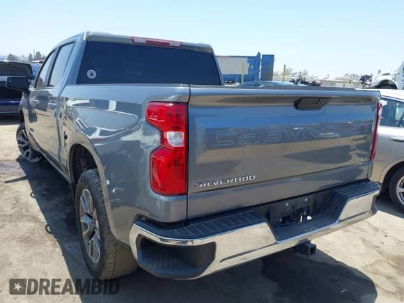 2022 Chevrolet Silverado 1500 LT z VIN 1GCPWCED6NZ192554, wystawiony jako IAAI lot #42653072 z przebiegiem 76 224 mil mil oraz . Historia ofert i sprzedaży dostępna na DreamBid. Obrazek 3.