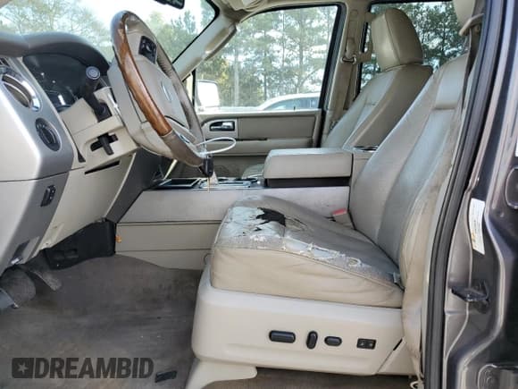 ✅ 2010 Ford Expedition Max Limited • VIN: 1FMJK1K55AEB54958 • Lot: 77677284. Listed on Copart with 205,426 mi. Free auction sales archive from the USA and detailed vehicle history report at DreamBid. Image 7.