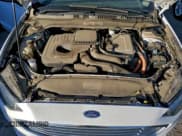 ✅ 2018 Ford Fusion SE • VIN: 3FA6P0LU7JR221798 • Lot: 93708025. Wystawiony na Copart z przebiegiem 71 154 mil. Bezpłatny archiwum sprzedaży aukcyjnych z USA i szczegółowy raport historii pojazdu na DreamBid. Zdjęcie 11.