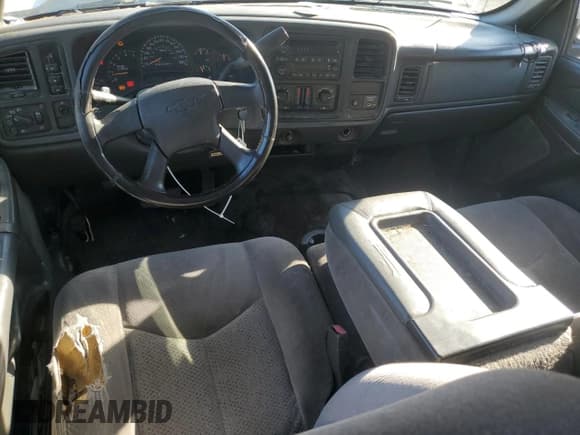 ✅ 2006 Chevrolet Silverado 2500HD LT1 • VIN: 1GCHK29D26E247336 • Lot: 92932585. Wystawiony na Copart z przebiegiem 320 091 mil. Bezpłatny archiwum sprzedaży aukcyjnych z USA i szczegółowy raport historii pojazdu na DreamBid. Zdjęcie 8.