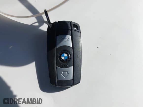 ✅ 2011 BMW 3 Series 328i • VIN: WBAPH5G59BNM72013 • Lot: 41970086. Wystawiony na IAAI z przebiegiem 71 408 mil. Bezpłatny archiwum sprzedaży aukcyjnych z USA i szczegółowy raport historii pojazdu na DreamBid. Zdjęcie 11.