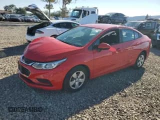✅ 2018 Chevrolet Cruze LS • VIN: 1G1BC5SM9J7228044 • Lot: 82639315. Listed on Copart with 63,707 mi. Free auction sales archive from the USA and detailed vehicle history report at DreamBid. Image 1.
