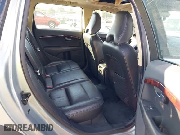 ✅ 2008 Volvo XC70 • VIN: YV4BZ982981040265 • Лот: 43360725. Опубликован ранее на IAAI с пробегом 157 402 миль. Бесплатный доступ к архиву аукционных продаж из США и подробный отчёт об истории автомобиля на DreamBid. Изображение 8.