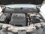 2009 Saturn VUE XR z VIN 3GSCL53729S512119, wystawiony jako Copart lot #44843495 z przebiegiem 174 239 mil mil oraz Czysty tytuł • Clean title. Historia ofert i sprzedaży dostępna na DreamBid. Obrazek 12.