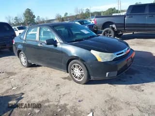 ✅ 2009 Ford Focus SE • VIN: 1FAHP35N39W120301 • Lot: 43754224. Wystawiony na IAAI z przebiegiem 185 907 mil. Bezpłatny archiwum sprzedaży aukcyjnych z USA i szczegółowy raport historii pojazdu na DreamBid. Zdjęcie 1.