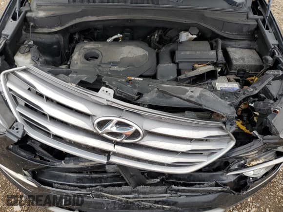 ✅ 2018 Hyundai Santa Fe 2.4L • VIN: 5NMZU3LB3JH064948 • Lot: 93242405. Listed on Copart with 107,584 mi. Free auction sales archive from the USA and detailed vehicle history report at DreamBid. Image 12.