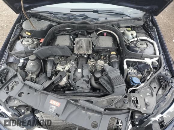 ✅ 2016 Mercedes-Benz CLS 400 • VIN: WDDLJ6HB1GA161793 • Lot: 53748445. Wystawiony na Copart z przebiegiem 94 964 mil. Bezpłatny archiwum sprzedaży aukcyjnych z USA i szczegółowy raport historii pojazdu na DreamBid. Zdjęcie 11.