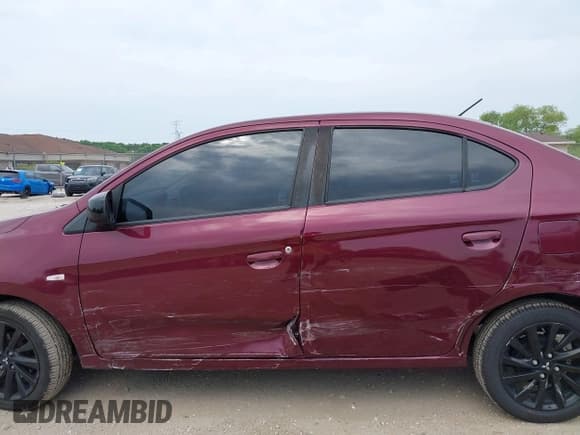 ✅ 2020 Mitsubishi Mirage SE • VIN: ML32F4FJ2LHF01255 • Lot: 42512974. Wystawiony na IAAI z przebiegiem 76 239 mil. Bezpłatny archiwum sprzedaży aukcyjnych z USA i szczegółowy raport historii pojazdu na DreamBid. Zdjęcie 6.