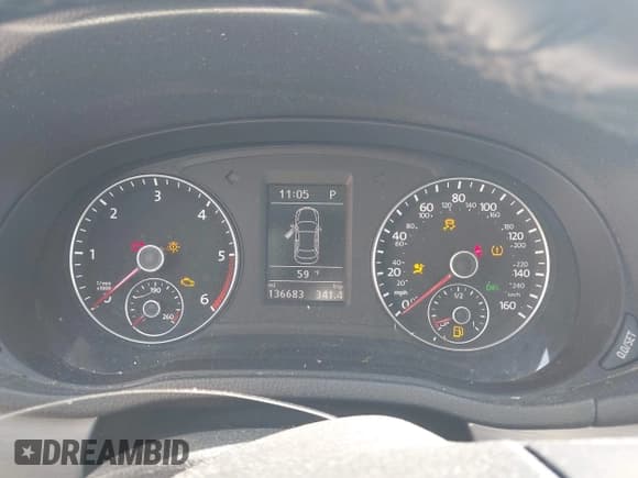 ✅ 2015 Volkswagen Passat SE • VIN: 1VWBV7A33FC072939 • Lot: 43613198. Listed on IAAI with 136,683 mi. Free auction sales archive from the USA and detailed vehicle history report at DreamBid. Image 7.