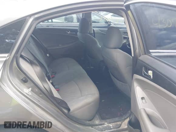 2014 Hyundai Sonata GLS с VIN 5NPEB4AC7EH937115, выставлен на аукционе IAAI как лот 43074183 с пробегом 129 423 миль миль и . История ставок и продаж доступна на DreamBid. Изображение 8.