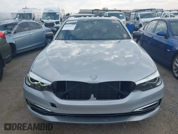✅ 2019 BMW 5 Series 530i xDrive • VIN: WBAJA7C55KG910400 • Lot: 42850313. Listed on IAAI with 50,566 mi. Free auction sales archive from the USA and detailed vehicle history report at DreamBid. Image 6.