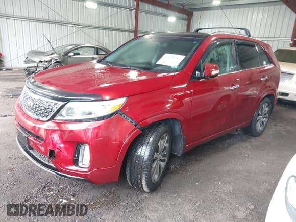 ✅ 2015 Kia Sorento SX • VIN: 5XYKW4A79FG631651 • Lot: 42429984. Listed on IAAI with 109,832 mi. Free auction sales archive from the USA and detailed vehicle history report at DreamBid. Image 17.