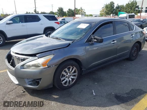 ✅ 2015 Nissan Altima 2.5 • VIN: 1N4AL3AP0FN396893 • Lot: 43679697. Listed on IAAI with 186,183 mi. Free auction sales archive from the USA and detailed vehicle history report at DreamBid. Image 2.