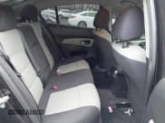 ✅ 2014 Chevrolet Cruze LS • VIN: 1G1PA5SG3E7307169 • Lot: 43888123. Wystawiony na IAAI z przebiegiem 200 645 mil. Bezpłatny archiwum sprzedaży aukcyjnych z USA i szczegółowy raport historii pojazdu na DreamBid. Zdjęcie 8.