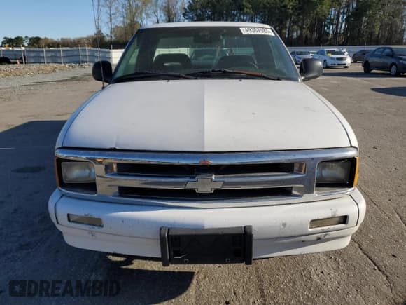 ✅ 1997 Chevrolet S-10 LS • VIN: 1GCCS1949V8141063 • Лот: 49367985. Опубликован ранее на Copart с пробегом 98 117 миль. Бесплатный доступ к архиву аукционных продаж из США и подробный отчёт об истории автомобиля на DreamBid. Изображение 5.
