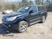 ✅ 2012 Lexus GX 460 Premium • VIN: JTJJM7FX1C5043756 • Lot: 41861250. Wystawiony na IAAI z przebiegiem 238 067 mil. Bezpłatny archiwum sprzedaży aukcyjnych z USA i szczegółowy raport historii pojazdu na DreamBid. Zdjęcie 2.