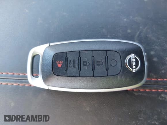 ✅ 2024 Nissan Sentra SR • VIN: 3N1AB8DV2RY259663 • Lot: 43276983. Listed on IAAI with 10,642 mi. Free auction sales archive from the USA and detailed vehicle history report at DreamBid. Image 11.