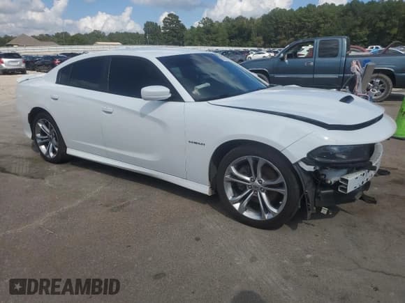 ✅ 2022 Dodge Charger R/T • VIN: 2C3CDXCT1NH172447 • Lot: 85591935. Listed on Copart with 82,833 mi. Free auction sales archive from the USA and detailed vehicle history report at DreamBid. Image 4.