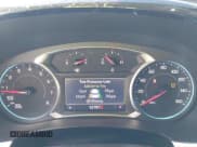 ✅ 2021 Chevrolet Traverse LT Cloth • VIN: 1GNEVGKW3MJ261227 • Lot: 43453989. Wystawiony na IAAI z przebiegiem 52 787 mil. Bezpłatny archiwum sprzedaży aukcyjnych z USA i szczegółowy raport historii pojazdu na DreamBid. Zdjęcie 7.